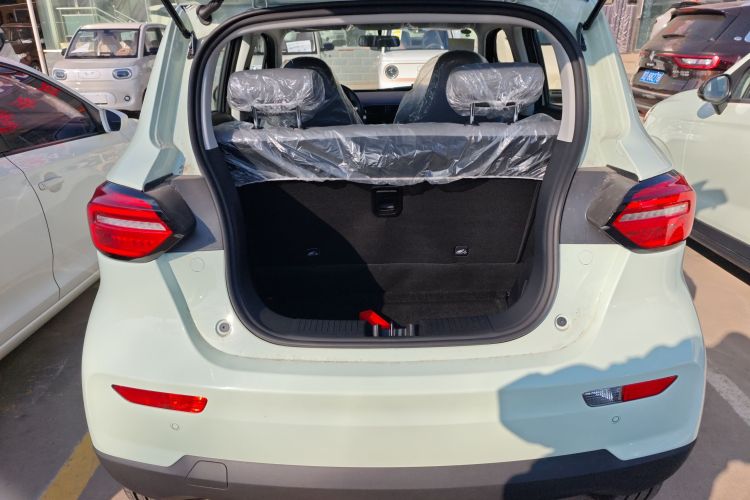 零跑汽车 零跑T03 2025款 310舒享版机舱底盘23