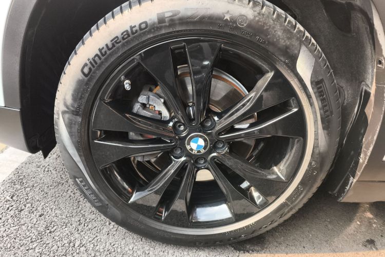 宝马X1 2020款 sDrive20Li 时尚型车身外观6007