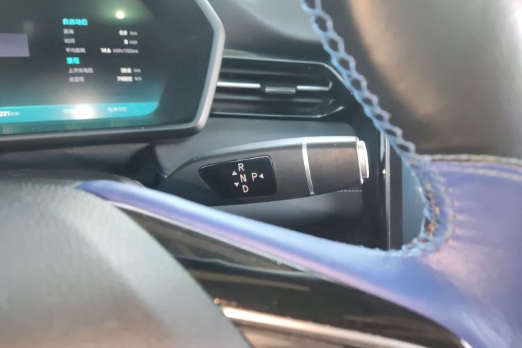 小鹏G3 2019款 悦享版中控内饰18