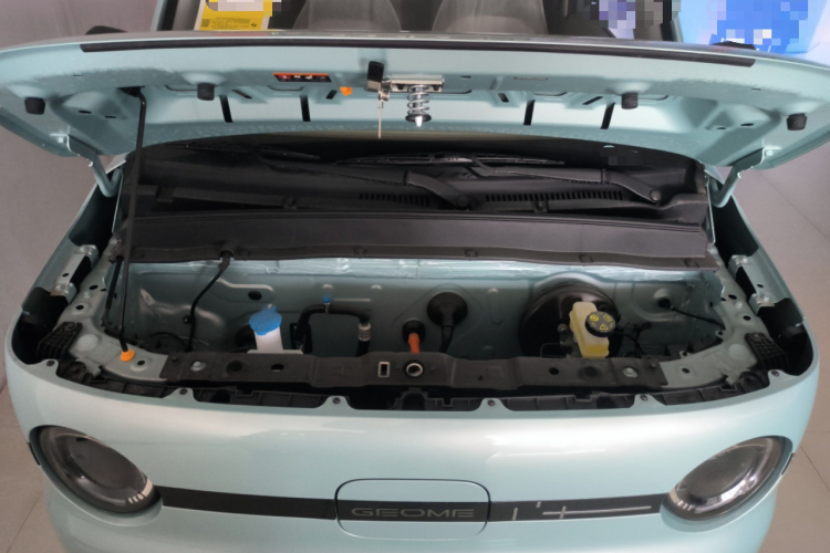 吉利银河 熊猫 2025款 210km 元气熊机舱底盘24