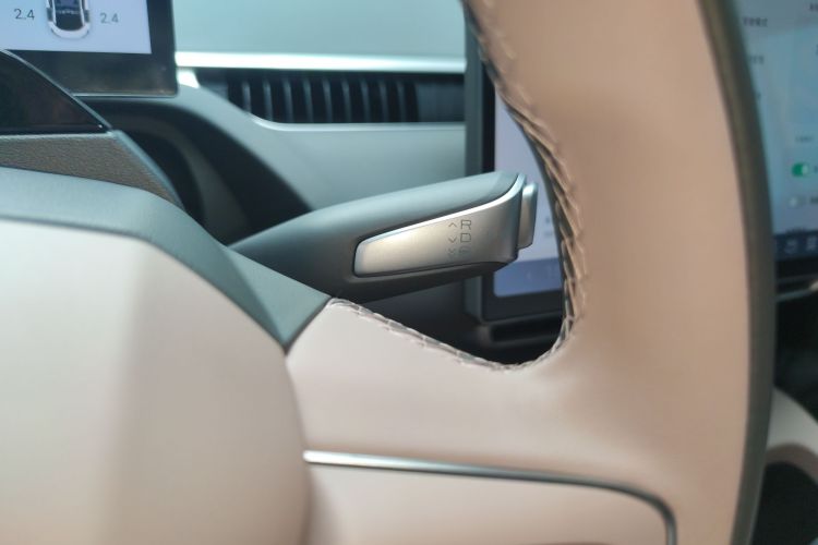 小鹏MONA M03 2025款 502 长续航 Max中控内饰18