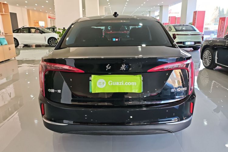 红旗E-QM5 2023款 改款 基础出行版车身外观6