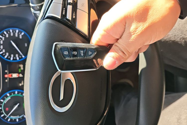 埃安 AION S 2023款 魅 580 磷酸铁锂中控内饰7001