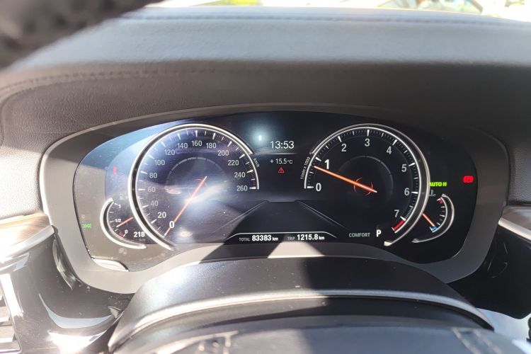 宝马5系 2018款 530Li 尊享型 豪华套装中控内饰14