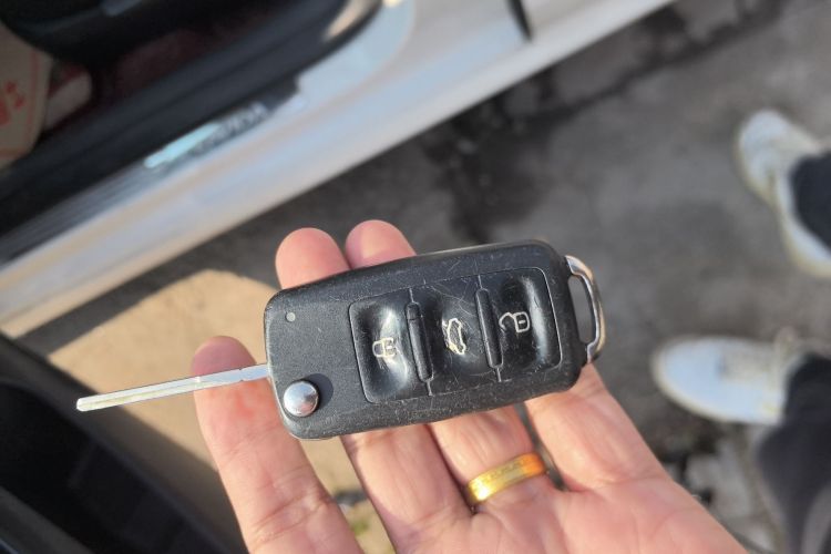 大众 朗逸 2017款 1.6L 自动舒适版中控内饰11