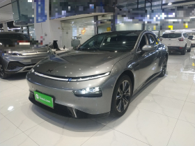 小鹏P7 2022款 670E+