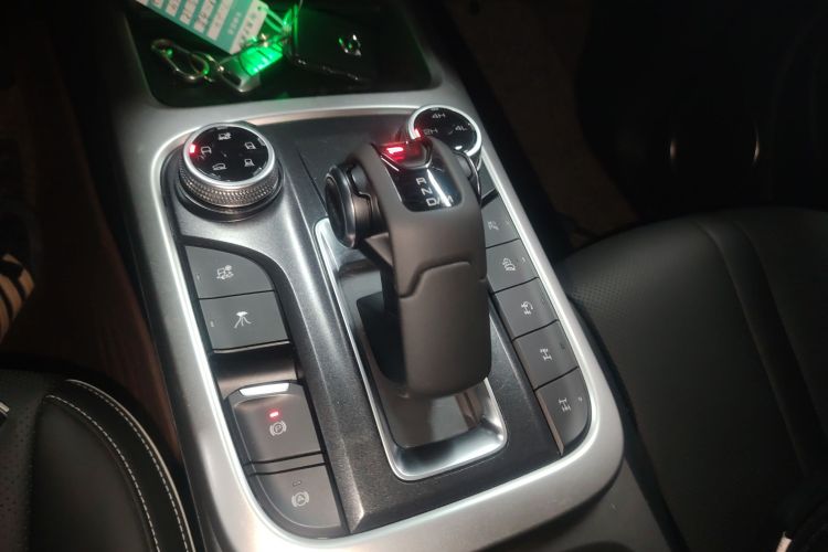 坦克300 2021款 越野版 2.0T 征服者局部细节18