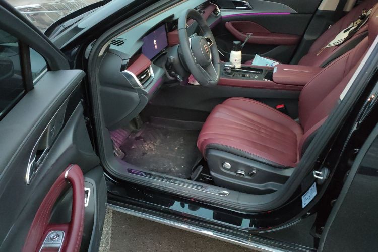 红旗H5 2024款 2.0T 自动智联旗畅版中控内饰20