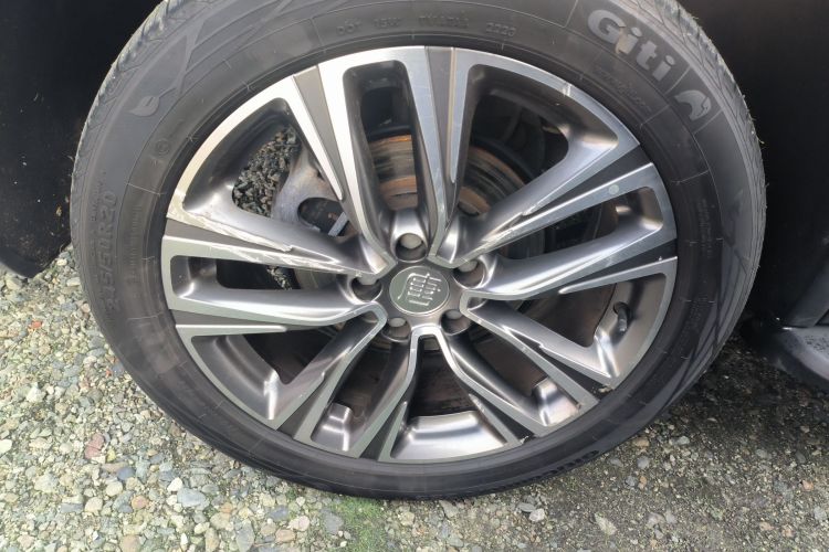 比亚迪 唐 2018款 2.0T 自动智联尊荣型 7座 国V车身外观6008