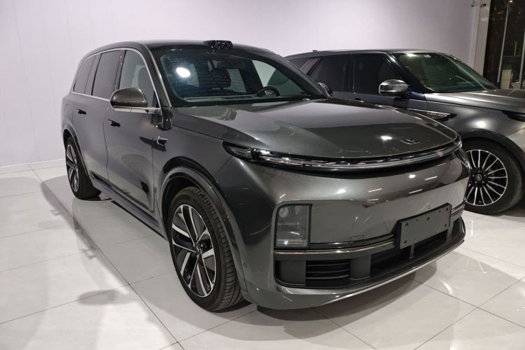 理想汽车 理想L9 2022款 Max车身外观3