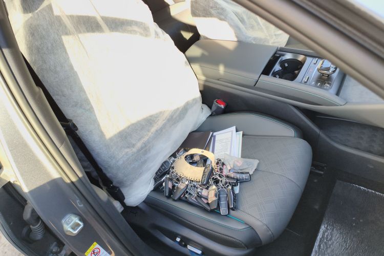 比亚迪 秦L 2024款 DM-i 120KM卓越型局部细节41