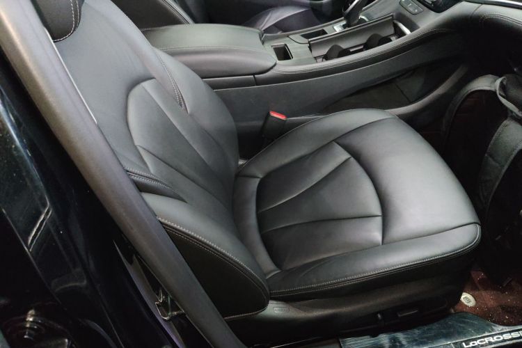 别克 君越 2020款 652T 豪华型局部细节41