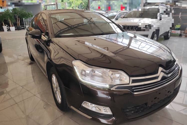 雪铁龙C5 2014款 2.0L 自动尊享型车身外观6002