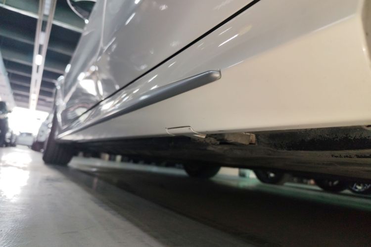 奔驰C级 2016款 C 200 L 运动型局部细节9002