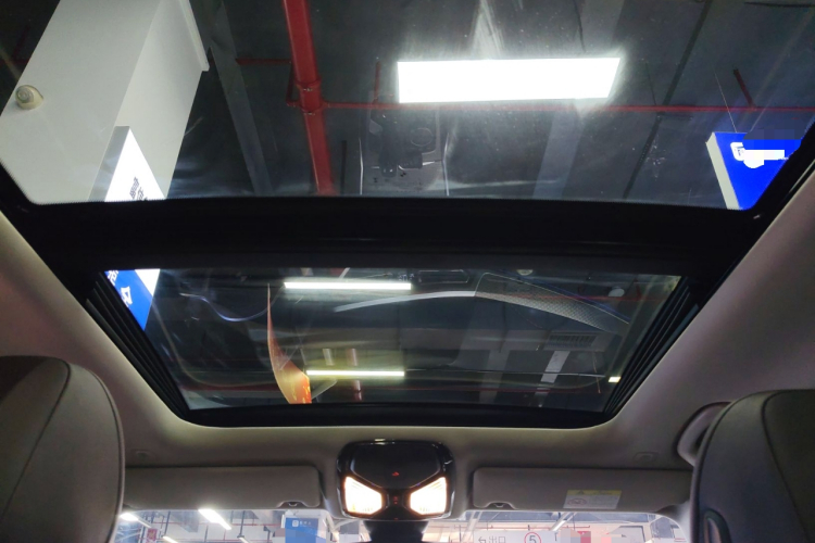 宝马3系 2022款 325Li M运动曜夜套装中控内饰22