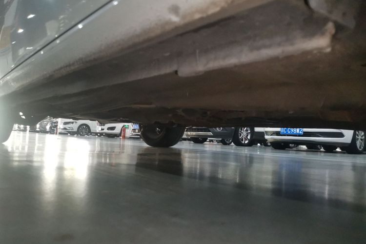 大众 朗逸 2017款 1.6L 自动风尚版局部细节9001