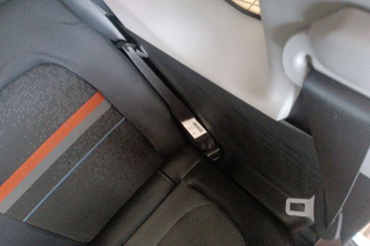 五菱汽车 宏光MINIEV 2022款 轻松款 磷酸铁锂中控内饰49