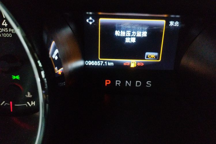 福特 Mustang 2015款 2.3T 性能版中控内饰15