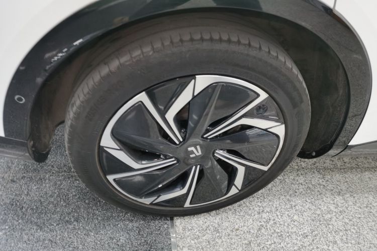 飞凡汽车 飞凡R7 2022款 长续高阶版车身外观6008