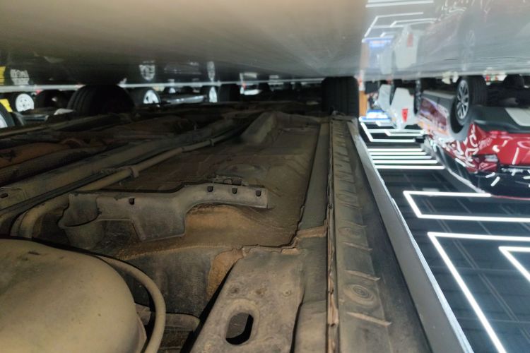 丰田 卡罗拉 2018款 1.2T S-CVT GL智享版局部细节9002