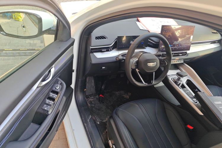 吉利汽车 星瑞 2025款 东方曜 1.5TD 昆仑版中控内饰20