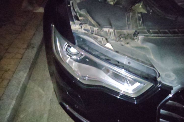 奥迪A6L 2014款 30 FSI 舒适型车身外观6006