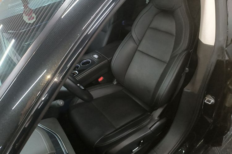 极氪001 2022款 长续航双电机 WE版局部细节19