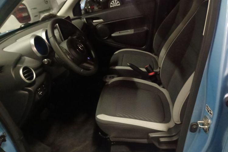 欧拉黑猫 2021款 301km 基础型局部细节19