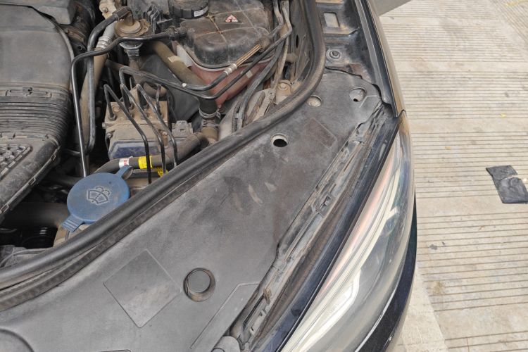 奔驰GLE 2015款 GLE 400 4MATIC局部细节9007