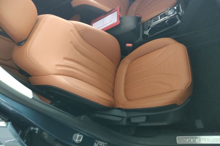 福特 锐际 2020款 EcoBoost 245 两驱聪慧嘉享款局部细节41