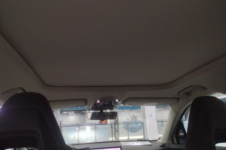 领克06 EM-P 2023款 1.5T Remix PHEV Pro中控内饰22