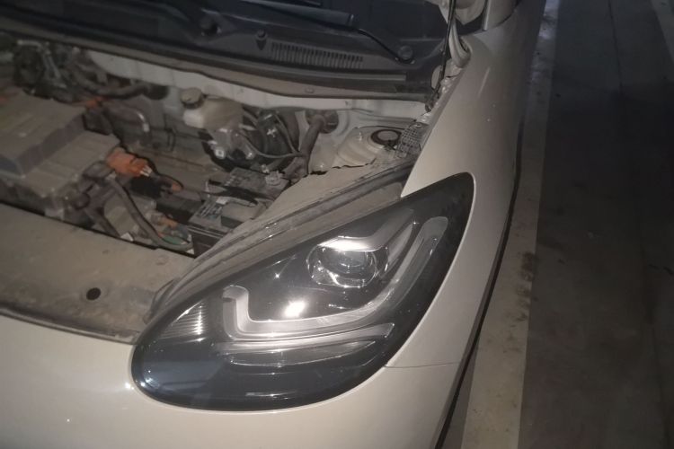 五菱汽车 五菱缤果 2023款 203km 轻享款局部细节9007