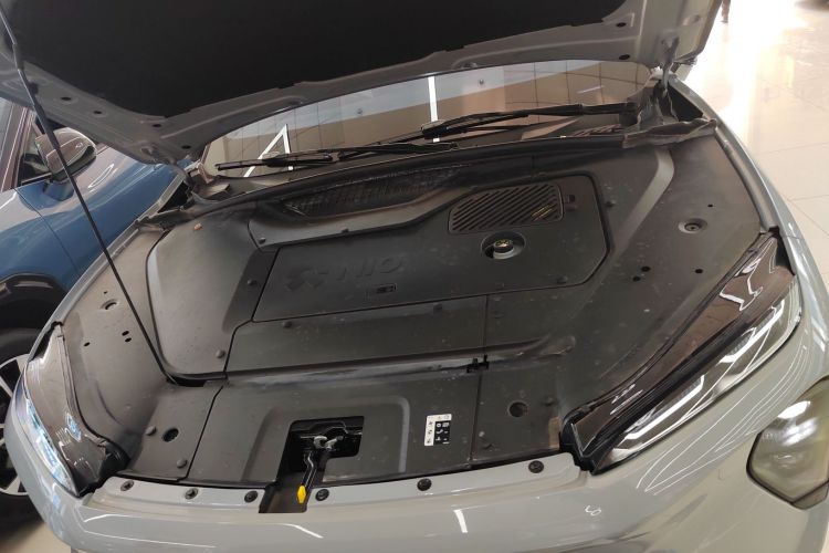 蔚来ES7 2022款 75kWh机舱底盘24