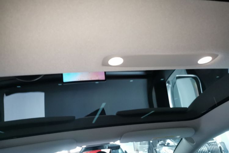 特斯拉 Model 3 2020款 改款 标准续航后驱升级版中控内饰22