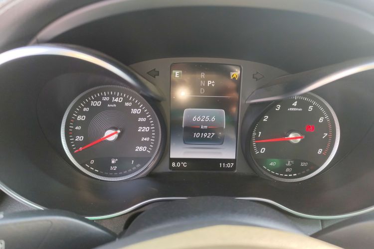 奔驰C级 2018款 C 180 L 时尚型运动版局部细节14