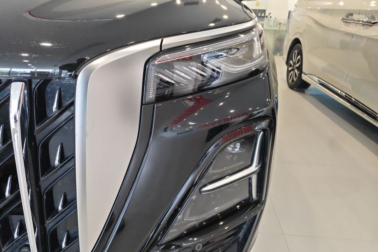 红旗HS5 2023款 2.0T 旗享Pro版局部细节36