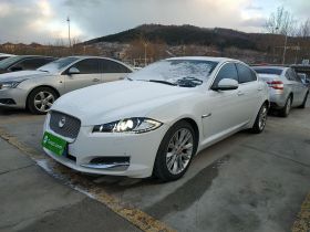 捷豹XF 2014款 XF 2.0T 豪华版