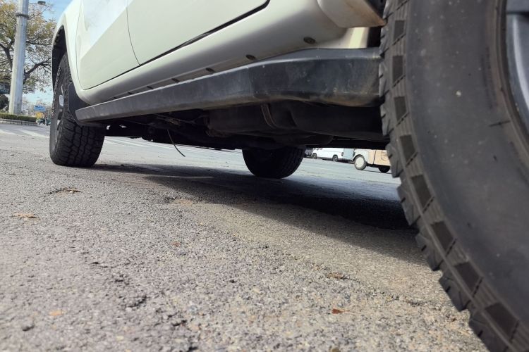 江铃 域虎7 2022款 2.0T自动柴油四驱舒享型标轴局部细节9002