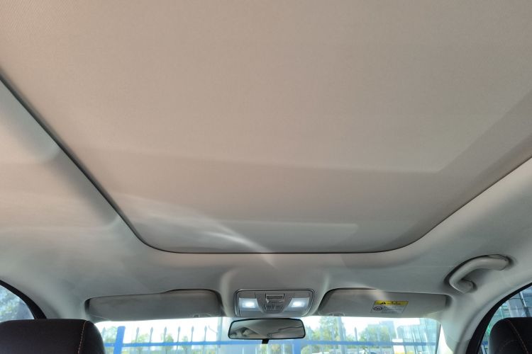 长安欧尚X7 PLUS 2023款 畅享版 1.5T自动尊贵型 7座中控内饰22