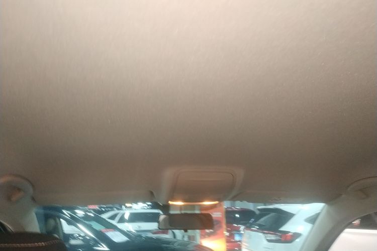 大众 途岳 2023款 300TSI 两驱新月版局部细节22