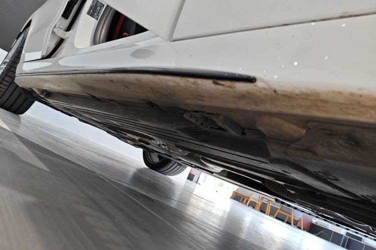 奔驰C级AMG 2024款 AMG C 43 4MATIC局部细节9001