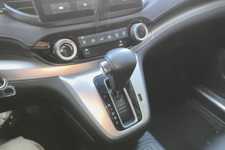 本田CR-V 2016款 2.0L 两驱都市版局部细节18