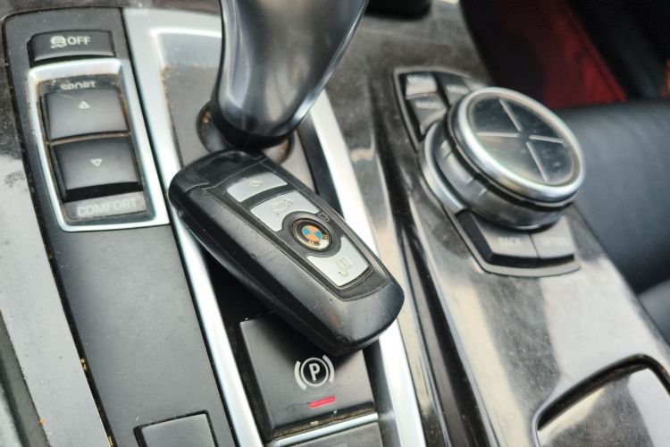 宝马5系 2013款 525Li 豪华型中控内饰7001