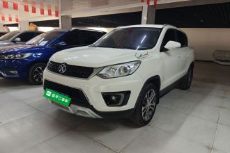 北京汽车 绅宝X35 2016款 1.5L 手动豪华版
