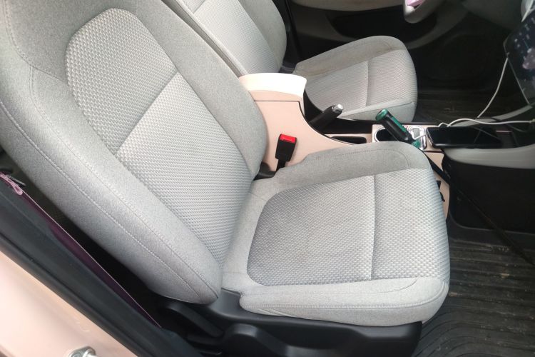 零跑汽车 零跑T03 2021款 400微糖版局部细节41