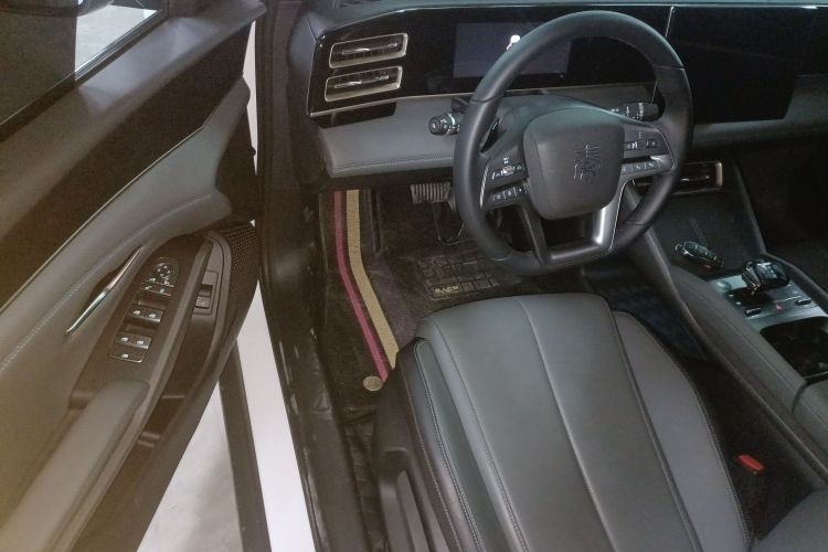 比亚迪 秦L 2025款 DM-i 智驾版 80KM领先型中控内饰20