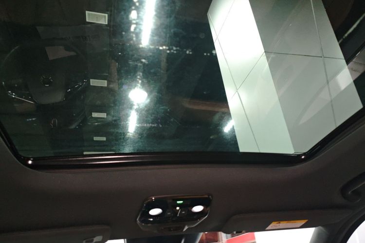 蔚来ES8 2022款 75kWh 六座版中控内饰22