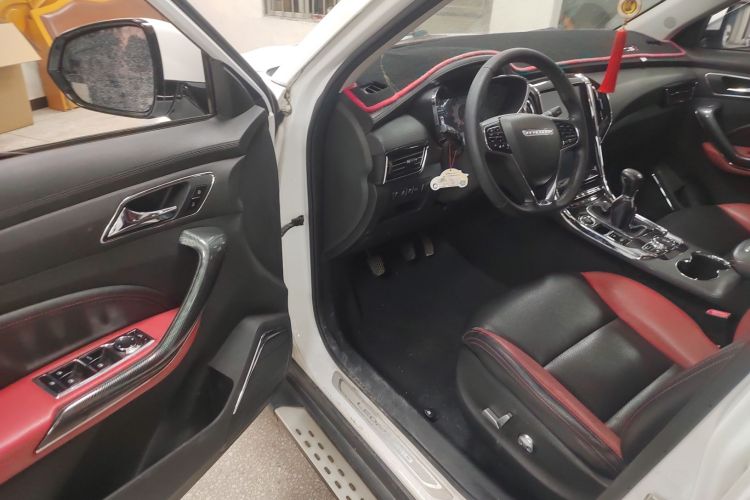 猎豹汽车 猎豹CS9 2017款 1.5L 手动精英型中控内饰20