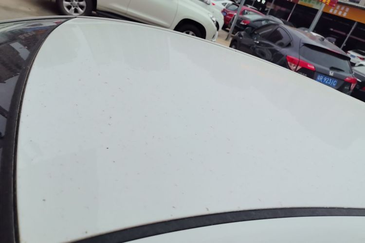 起亚K2 2012款 两厢 1.4L MT GLS局部细节57