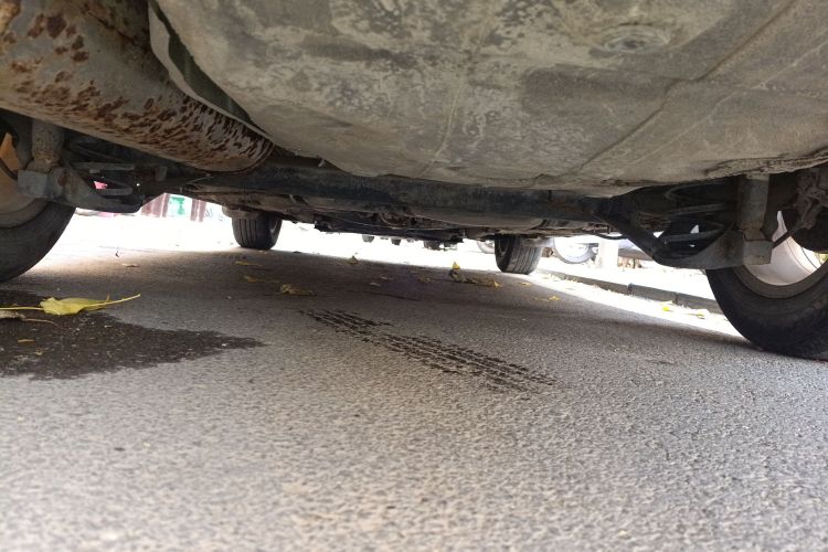 大众 朗逸 2013款 改款经典 1.6L 手动风尚版局部细节9009